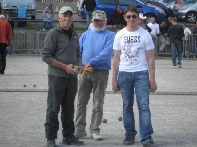 L'équipe Fortune Joel - Illy Hubert - Fortune Julien (Veynes) qualifiée pour Dimanche